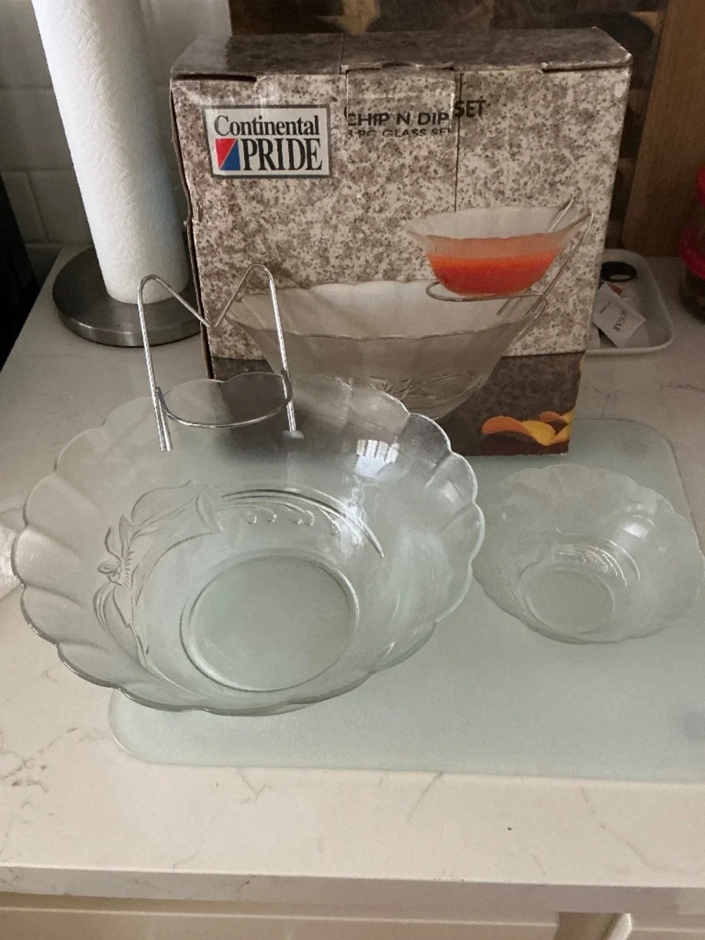 Vintage Continental Pride Frosted Glass Chip & Dip Set w/ Original Box –